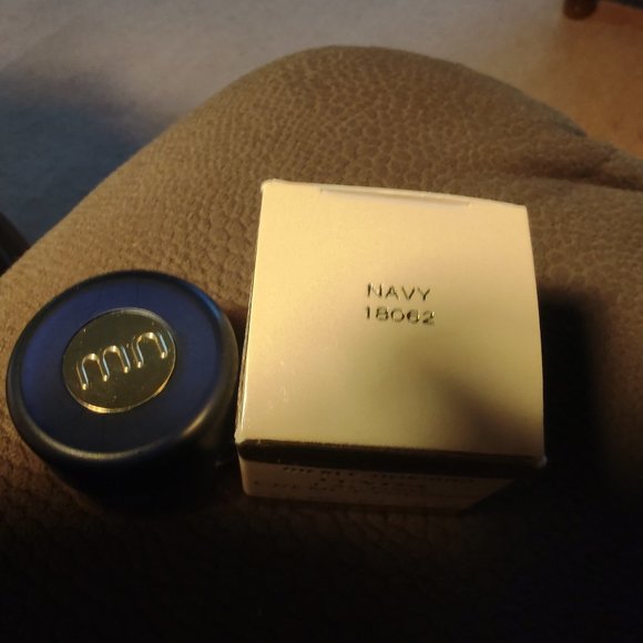 Merle Norman Luxiva Lasting Cream Eyeliner .09 oz New In Package NAVY 18062 - Picture 6 of 7